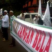 Tak Berbuat Anarkis Sepanjang 2010, FPI Mengaku Kooperatif