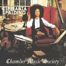 Siapakah Esperanza Spalding? 