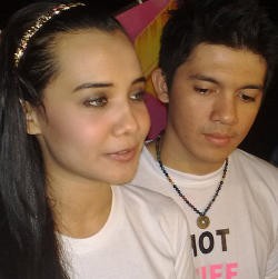 Demi Kontrak, Zaskia Sungkar Tunda Kehamilan