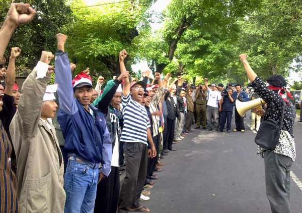 Prihatin Aksi Kekerasan, GIB Gelar Demo  Prihatin Aksi Kekerasan, GIB Gelar Demo