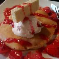 Pancake Strawberry Mengandung Antioksidan