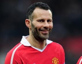 Giggs Setan Merah Setahun Lagi