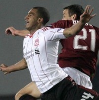 Skor Kacamata di Laga Sparta vs Liverpool