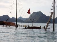 Kapal Wisata Tenggelam, 12 Orang Tewas