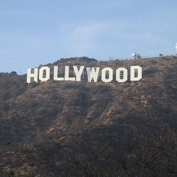 Menbudpar : Kita Kaji Ulang Nilai Pajak Film Impor