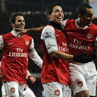 Wenger Pertahankan Bintang Arsenal