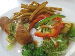 Lezat Mantap Bakcang Ayam Spesial dan Chicken Kiev