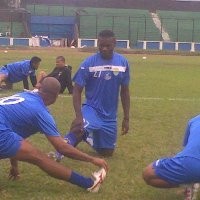 Oscar Aravena Coba Beradu Nasib di Persib