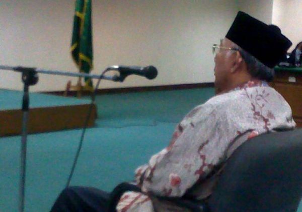 Bachtiar Chamsyah Dituntut 3 Tahun Penjara