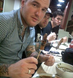 New Found Glory Lahap Rawon & Soto Kudus di Jakarta