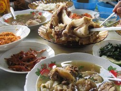 Terkenang Sop Sumsum dan Nasi Gurih Magelang