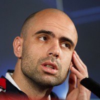Lyon Coba Jaga Rekor