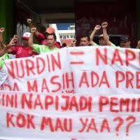 Puluhan Pecinta Bola Malang Berangkat Ke Jakarta