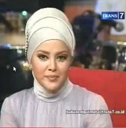 Dipenjara, Della Citra Tinggalkan Putrinya yang Masih Balita