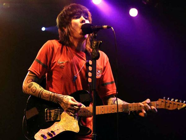 Never Shout Never Berkaos Timnas Indonesia