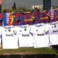 Merchandise Madrid dan Barcelona Paling Laris