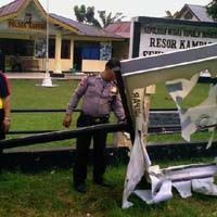 Kronologi Penyerangan Warga ke Mapolsek Kampar Versi Polisi