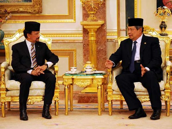 Presiden SBY Bertemu Sultan Hassanal Bolkiah