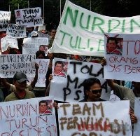 Logika Publik Vs Logika Nirwan&Ical