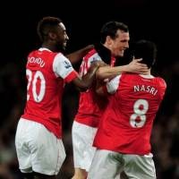 Tundukkan Stoke, Arsenal Tempel MU