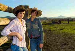 Pembuatan Celana Blue Jeans Banyak Menyumbang Polusi