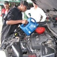 Cara Penggantian Oli Transmisi Otomatis