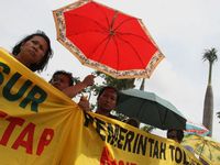 Korban Penggusuran Serukan Boikot Apartemen