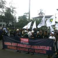 API Jabar Minta SBY Lengser Bila tidak Bubarkan Ahmadiyah