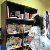 Wah, Ada Perpustakaan di Mal!