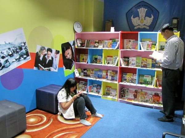 Perpustakaan di Mal BIP
