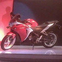 CBR250R di Mata Riders Honda