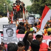 Golkar Tinggalkan Nurdin Halid