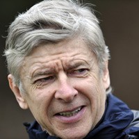 Soal Fabregas Baru, Wenger Bela Diri 