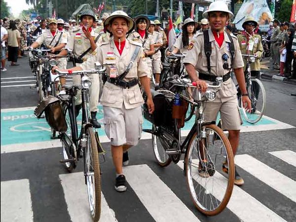 Ribuan Onthelis Serbu Yogya