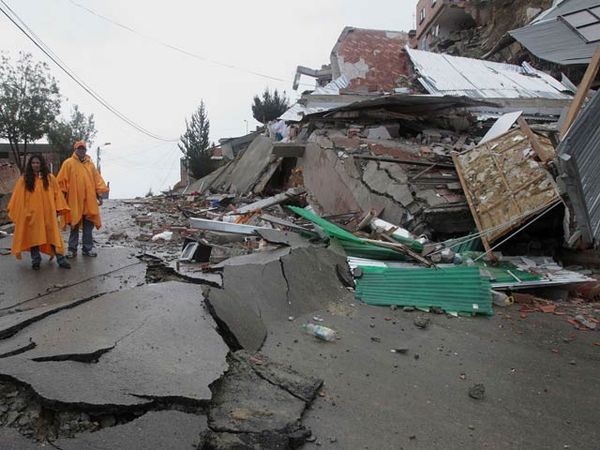 Longsor di Bolivia Hancurkan Ratusan Rumah