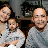 Terpisah 11 Tahun, Ayah-Anak Bertemu Berkat Twitter