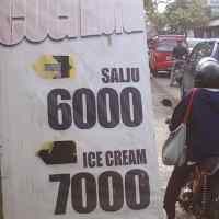 Cuci Motor dengan Ice Cream, Langsung Cling!