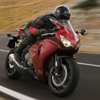 Honda CBR1000RR Fireblade,  Terbaik di Inggris