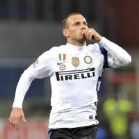 Sneijder Berharap Milan-Napoli Imbang