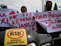 Mahasiswa UGM Demo Tolak Karcis Parkir