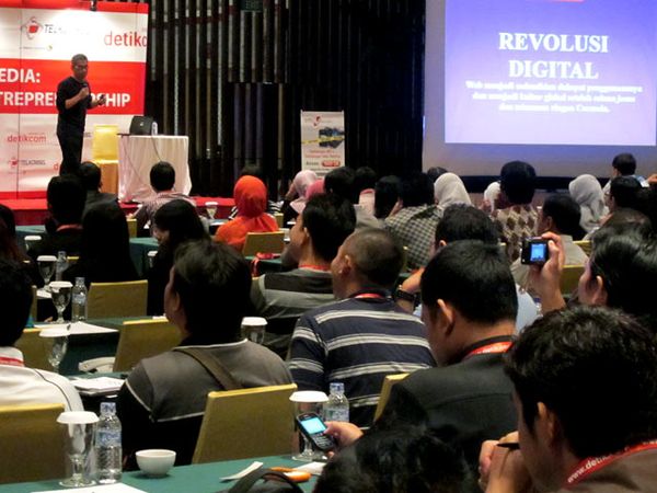 Roadshow Seminar Online Tiba di Surabaya