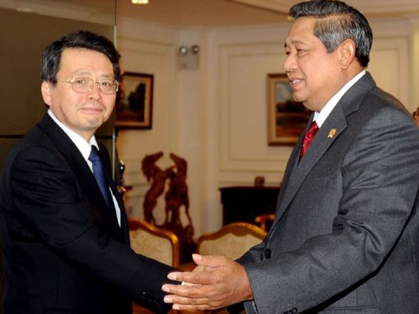 SBY Menerima CEO Mitsubishi Corporation