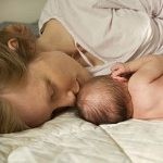 Bayi Tertidur Saat Menyusui