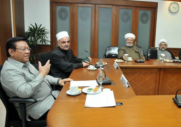 Menko Kesra Terima Delegasi Libanon