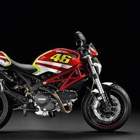 Ducati Monster ala Rossi dan Hayden