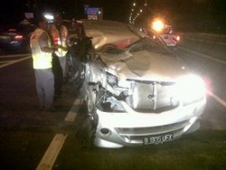 Kecelakaan Truk dan Avanza di Tol Cawang, Satu Orang Tewas
