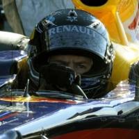 Hasrat Vettel ke Ferrari Cuma Gurauan