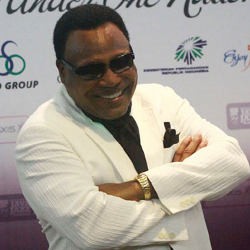 George Benson Jadi Sajian Penutup Java Jazz 2011