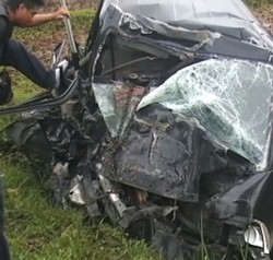 Truk Cabai Vs APV di Temanggung, 3 Tewas