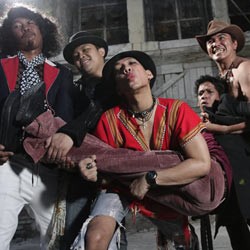 The Flowers Tertantang Buka Konser Stone Temple Pilots